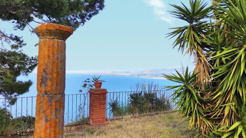 L'Ulivo In Villa Greco Tindari Dış mekan fotoğraf