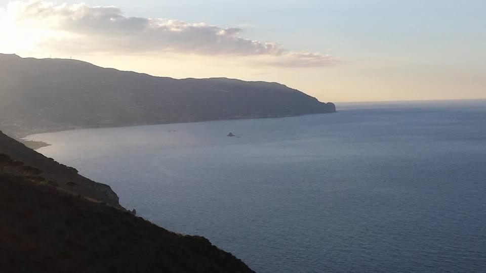 L'Ulivo In Villa Greco Tindari Dış mekan fotoğraf