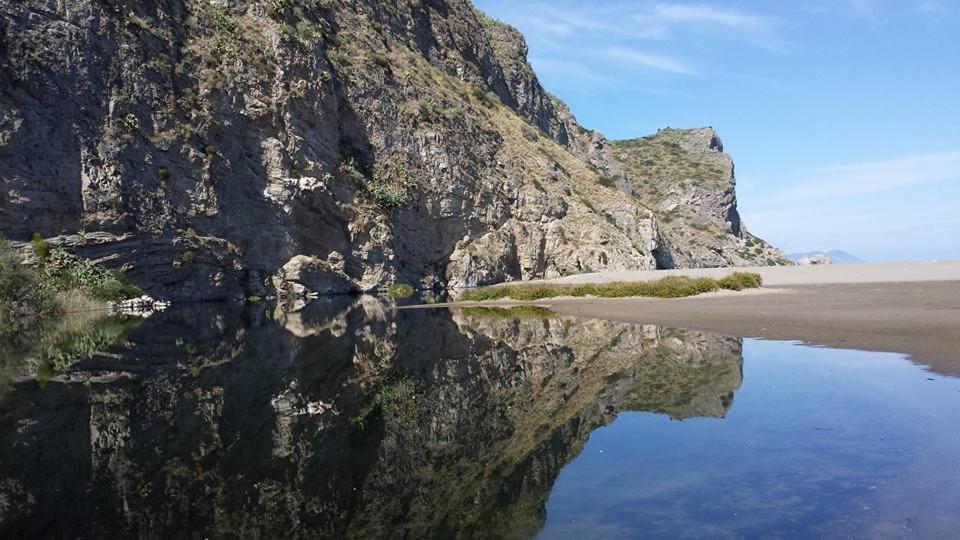 L'Ulivo In Villa Greco Tindari Dış mekan fotoğraf
